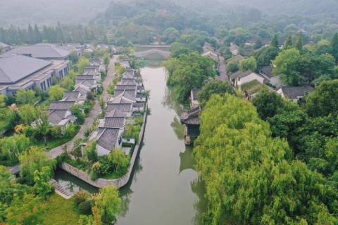 绍兴大禹开元观堂 庭院别墅 1 晚 + 早餐 2 份/天 699元