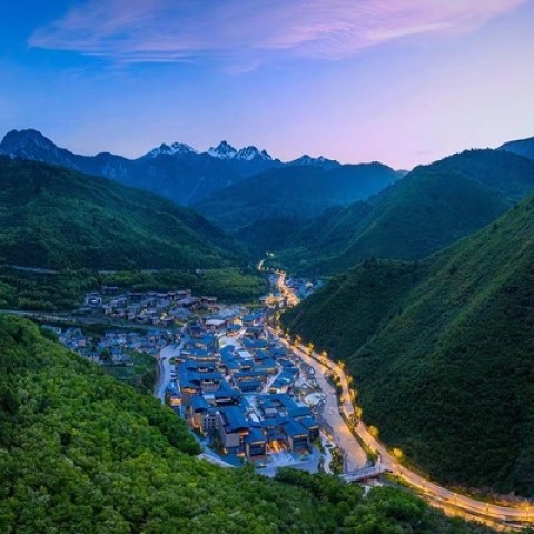 体验藏式文化!九寨三家希尔顿酒店2-3晚含双人早餐 体验藏式文化!九寨三家希尔顿酒店2-3晚含双人早餐