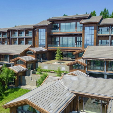 望·长白鲁能美憬阁精选酒店2晚,端午/暑期/周末通通可用,券后低至每晚600元! 望·长白鲁能美憬阁精选酒店2晚,端午/暑期/周末通通可用,券后低至每晚600元!