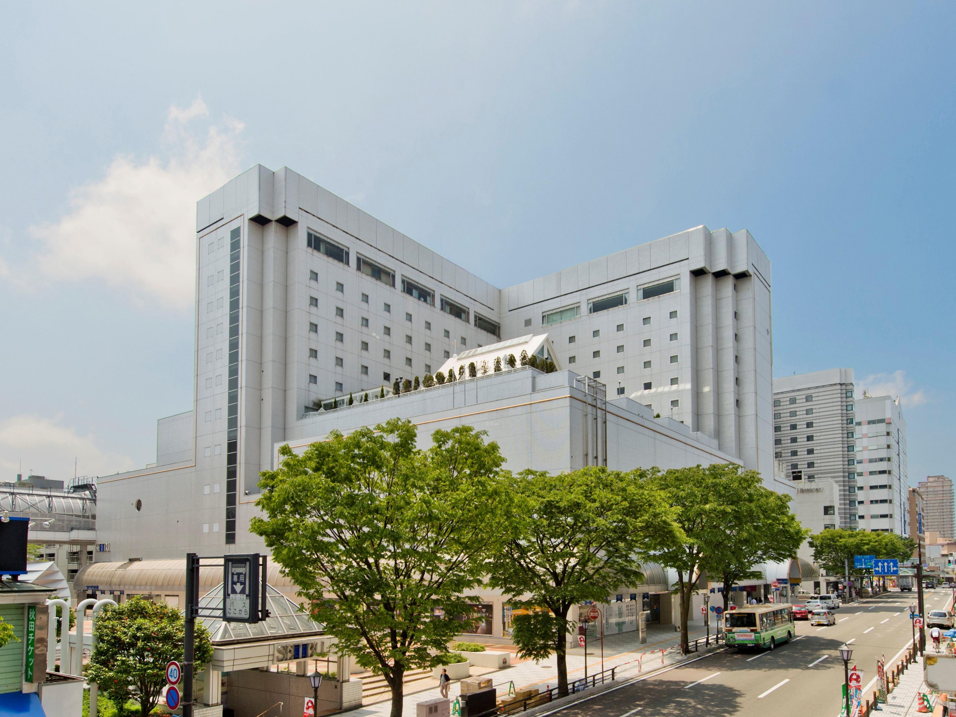 秋田全日空皇冠假日酒店