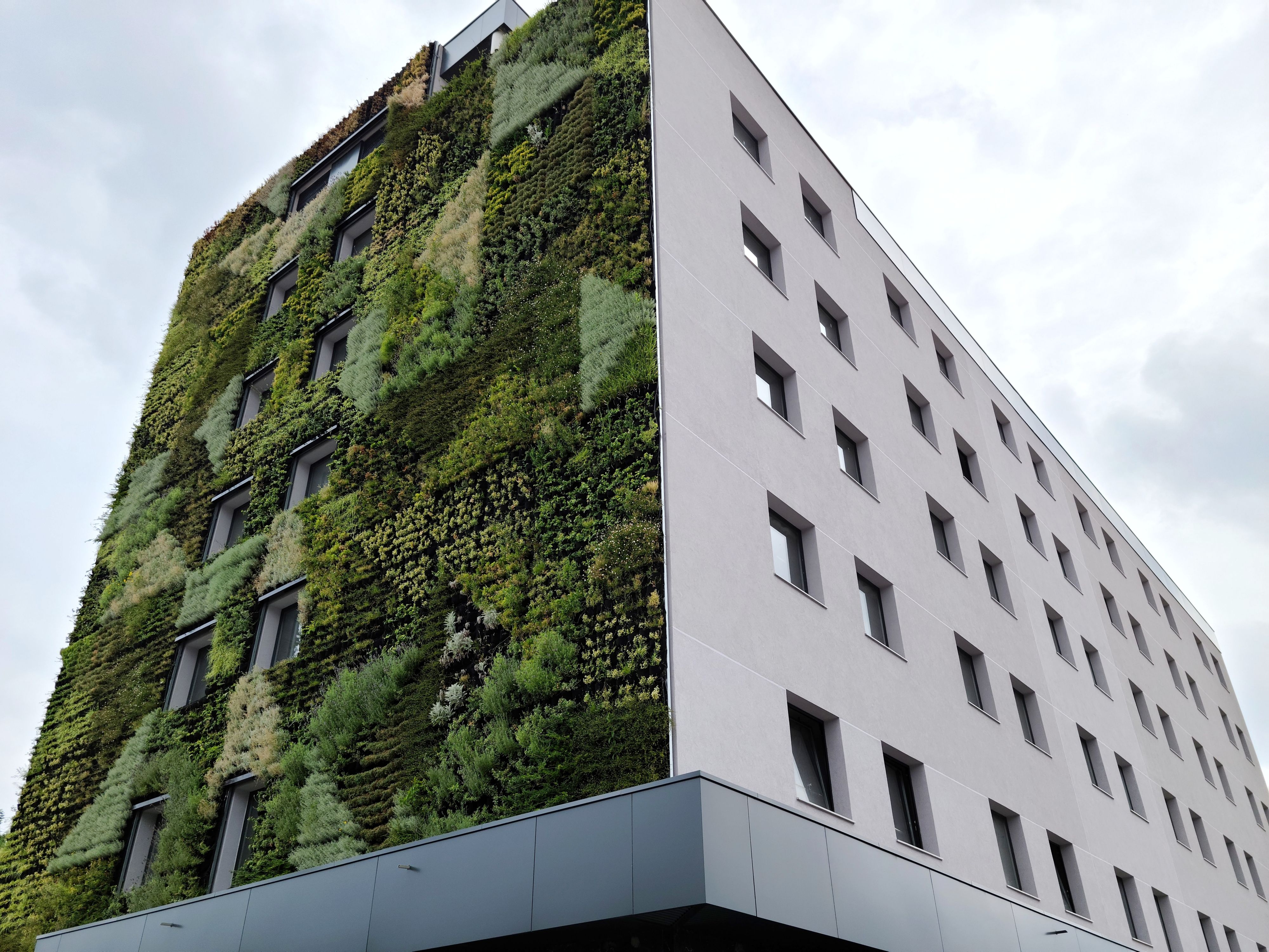 Holiday Inn Express Bilbao Sestao