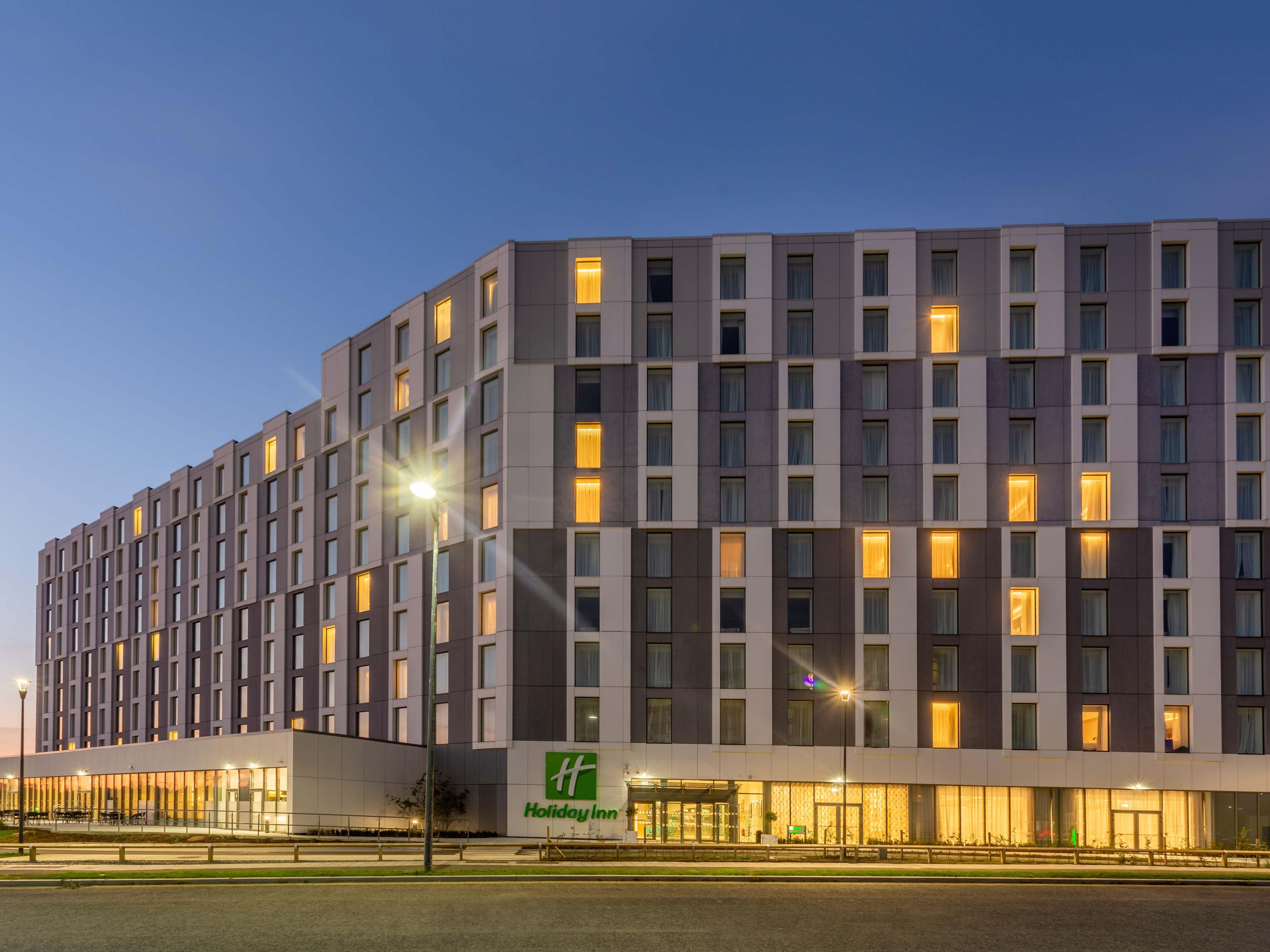 Holiday Inn Dublin Airport