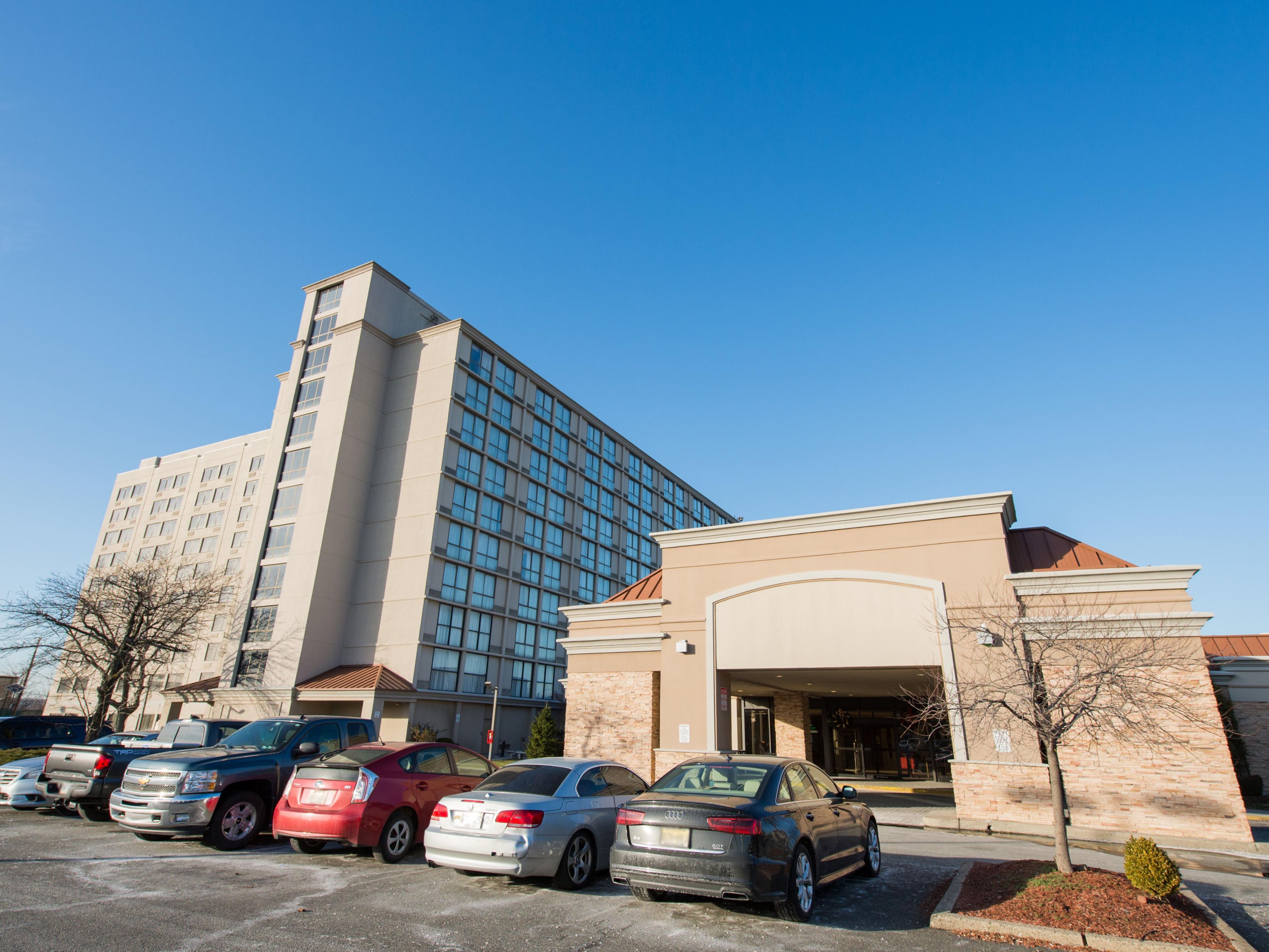 Holiday Inn Newark International Airport