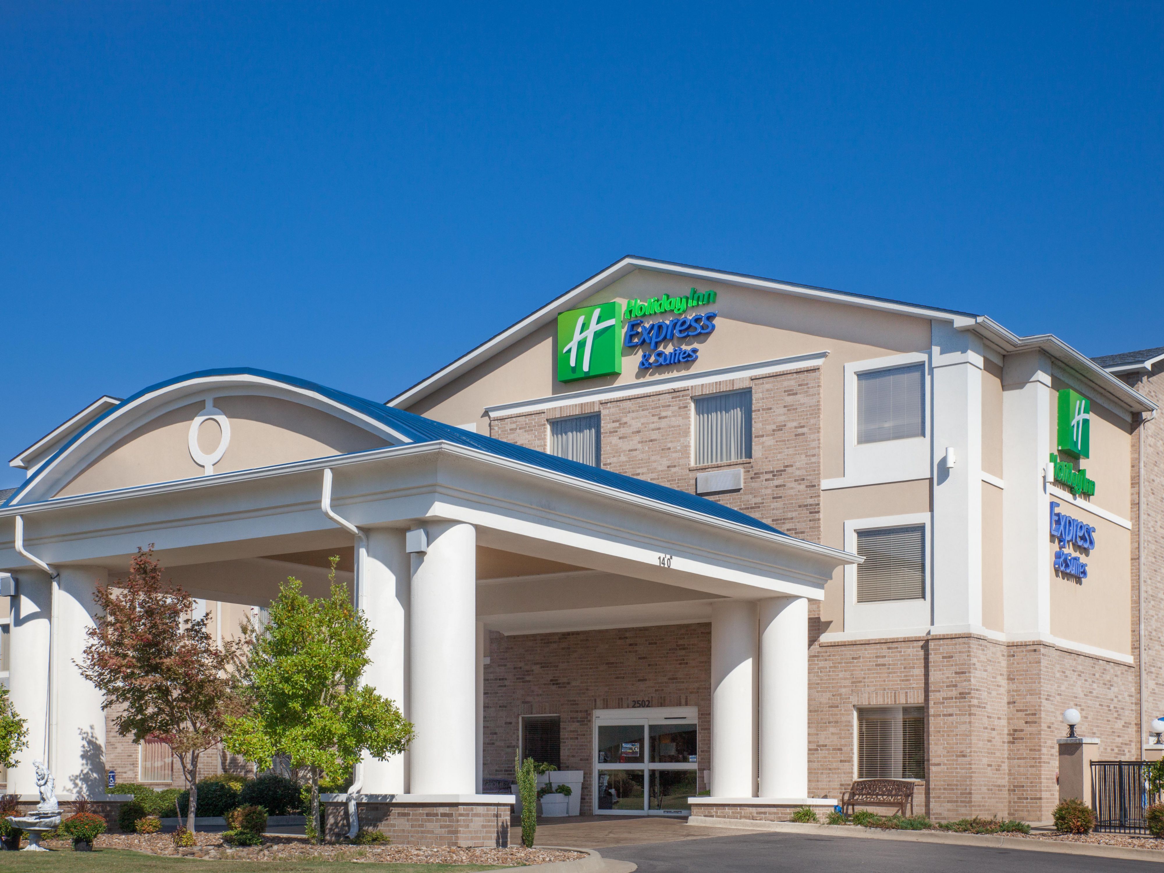 Holiday Inn Express & Suites 克拉克斯