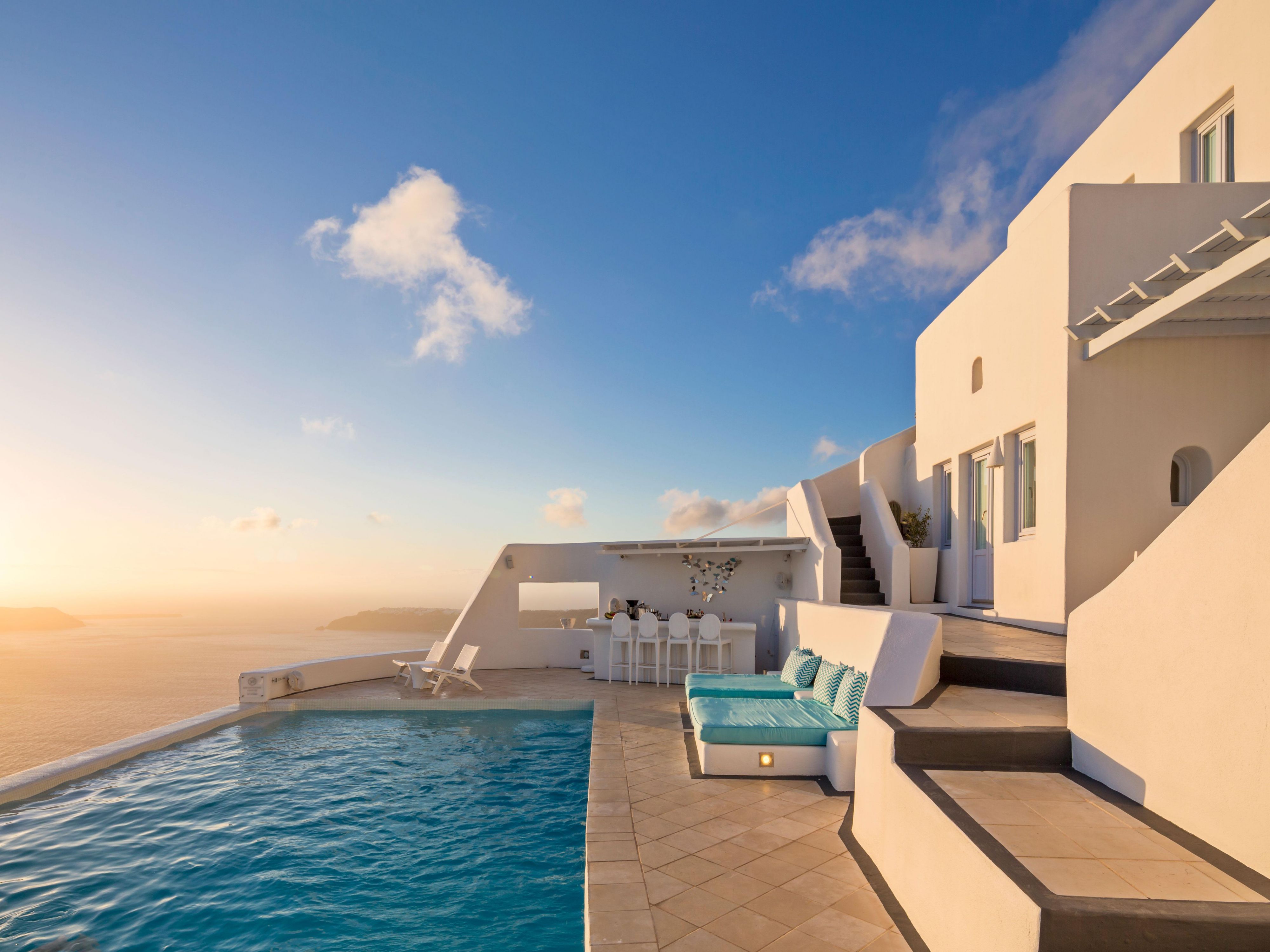 Astra Suites