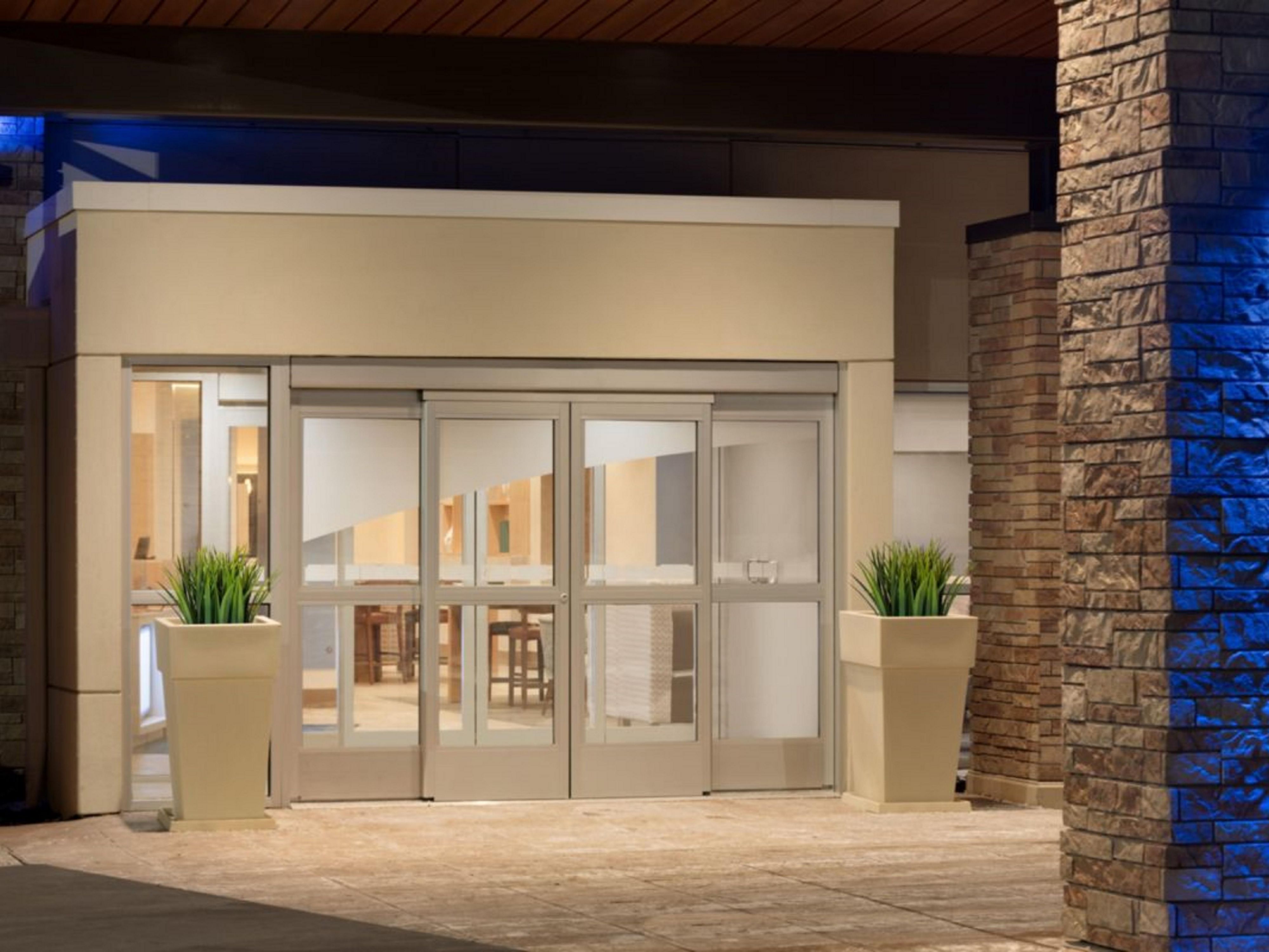 Milwaukee NW – Park Place