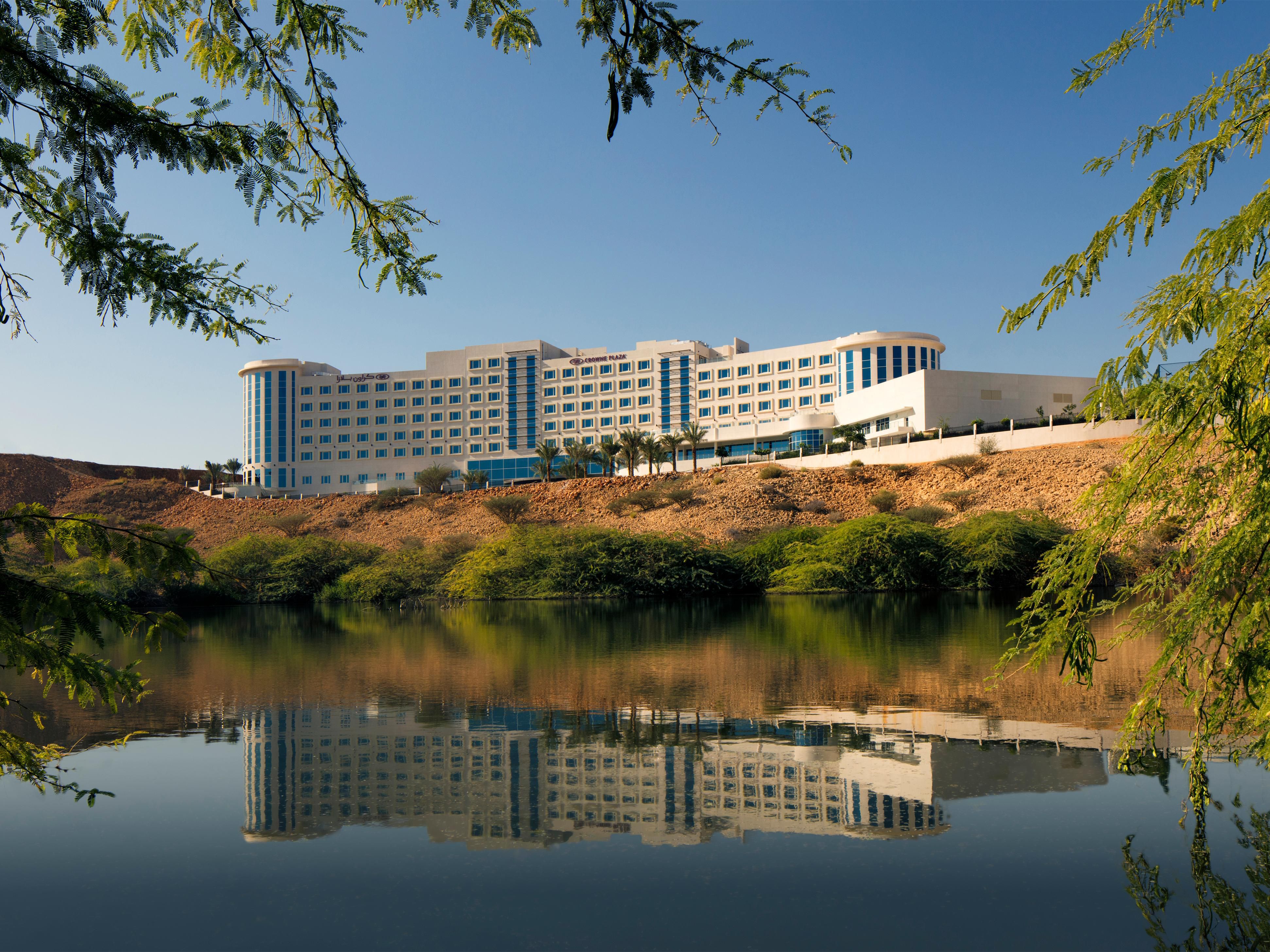 Crowne Plaza Muscat OCEC