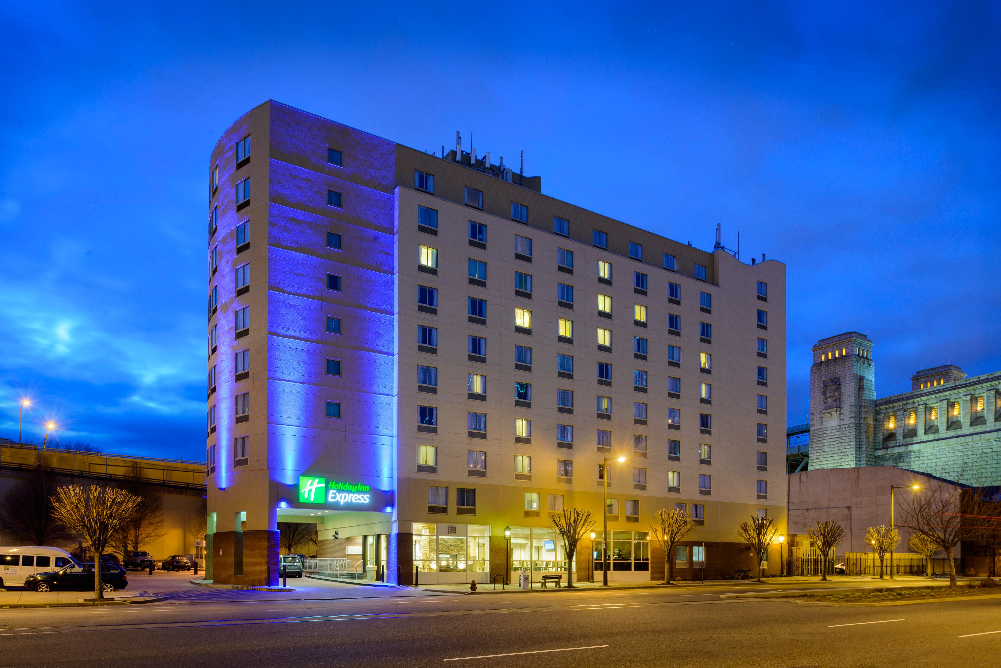 Holiday Inn Express Philadelphia - Penns Landing