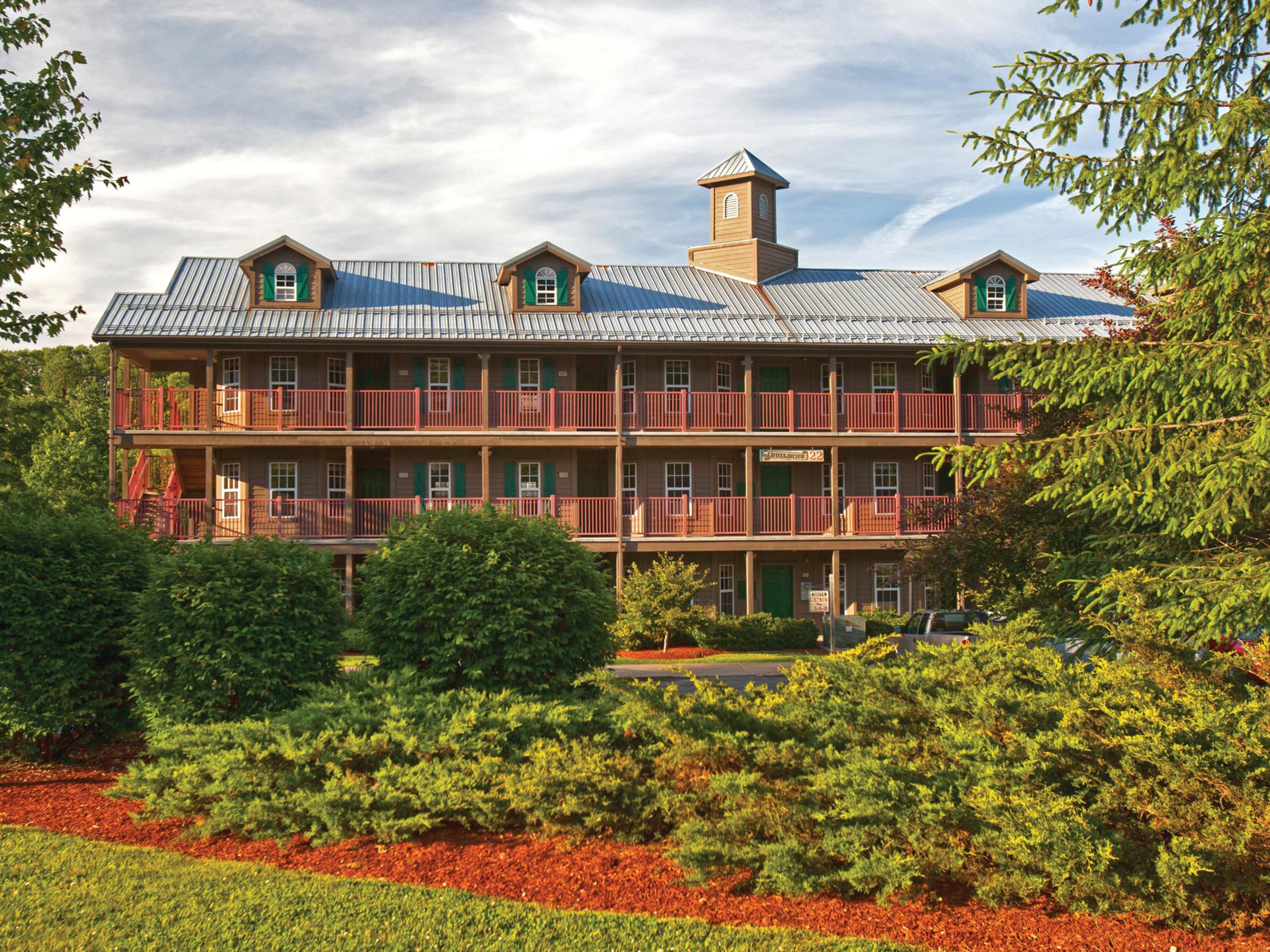 Oak n Spruce Resort Berkshires