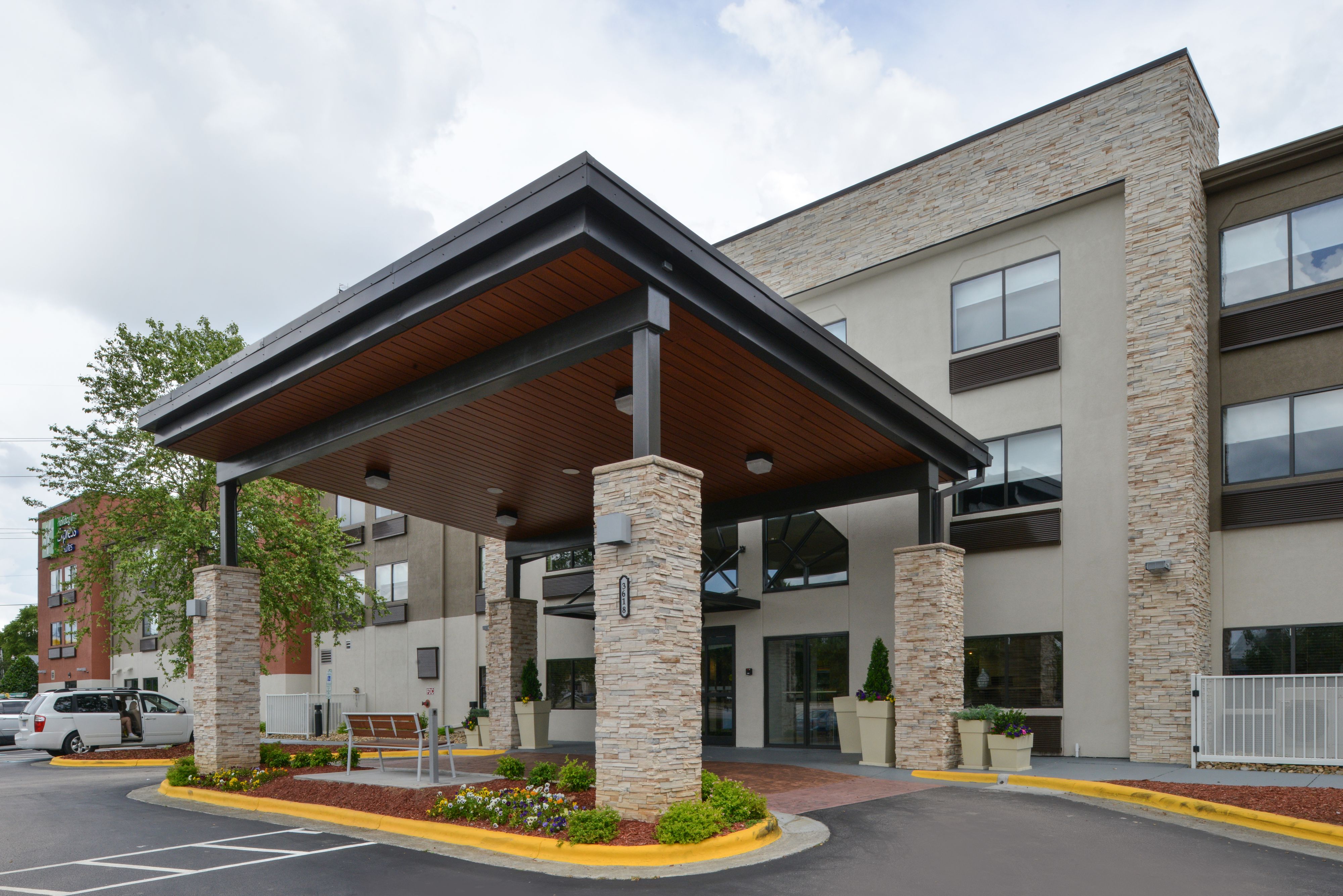 Raleigh NE - Medical Ctr Area