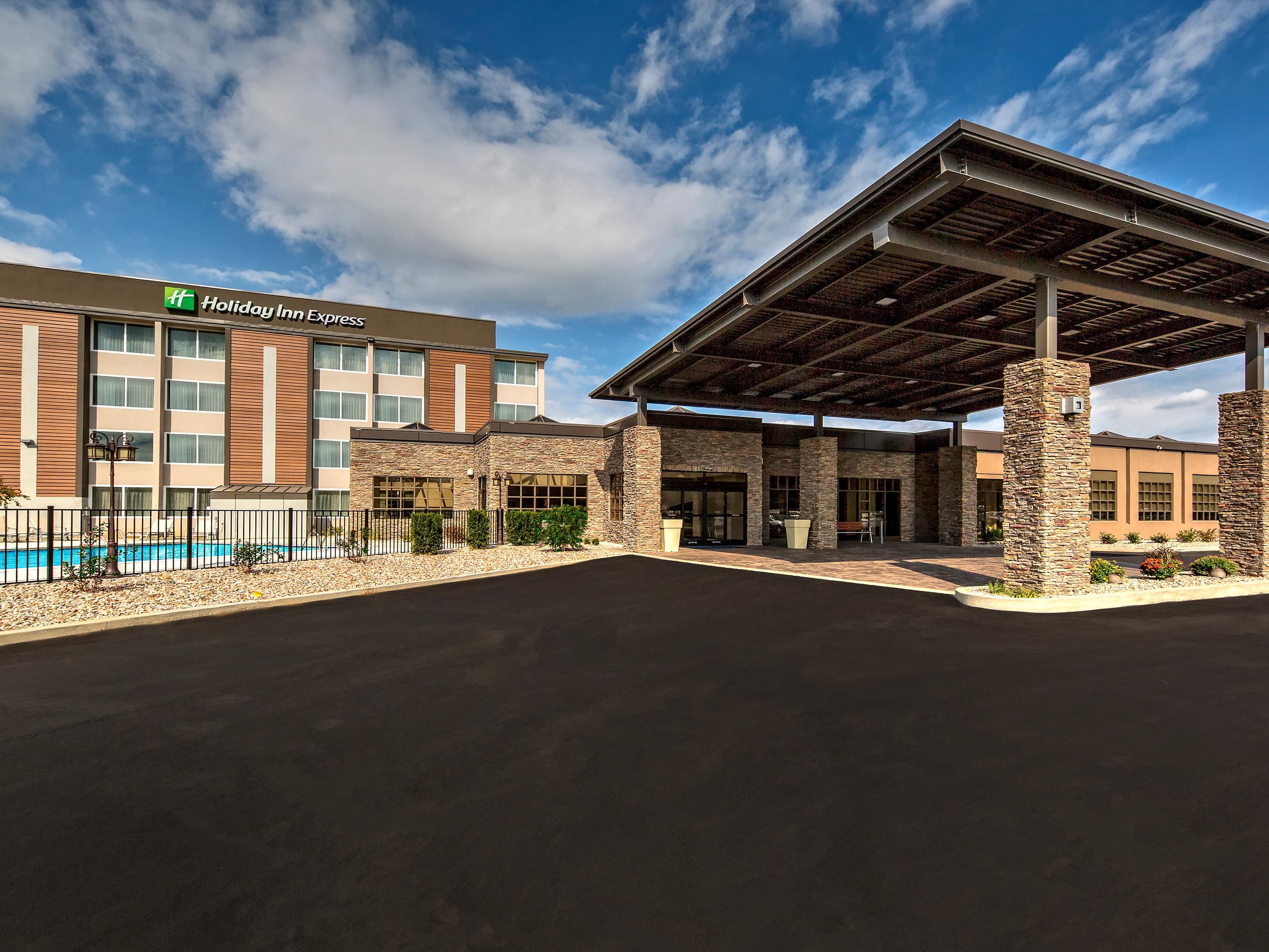 Louisville Airport Expo Center